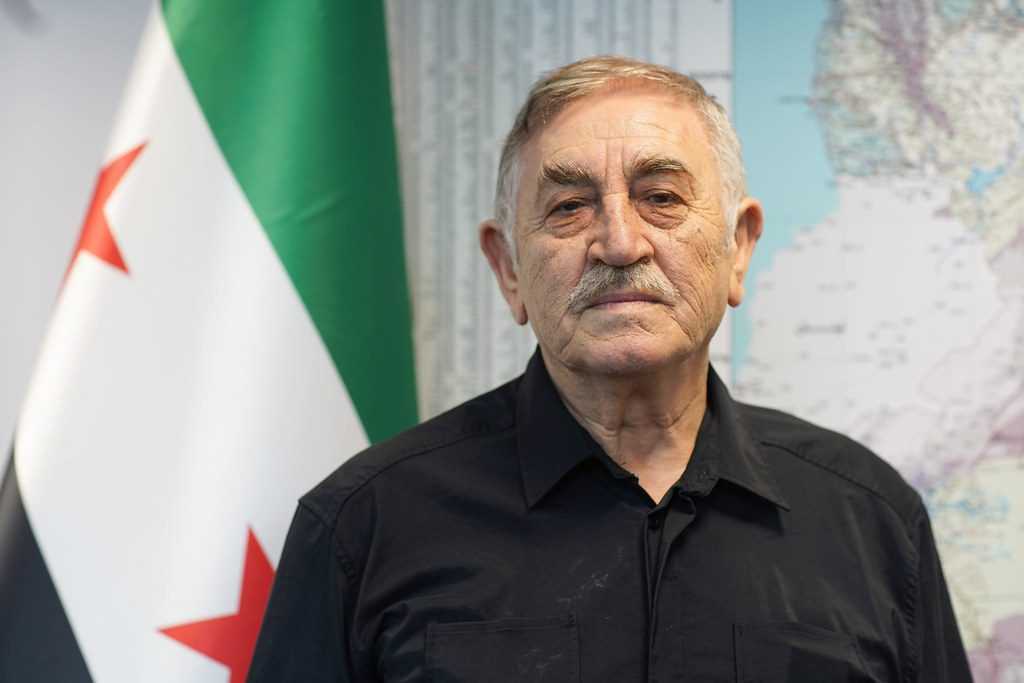 الراحل عقاب يحيى، نائب رئيس الائتلاف السوري المعارض (الائتلاف السوري)